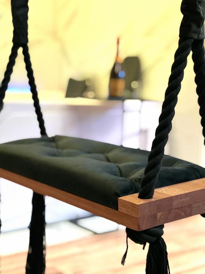 Yourapart Jacuzzi Przy Zamku Krolewskim Varşova Dış mekan fotoğraf