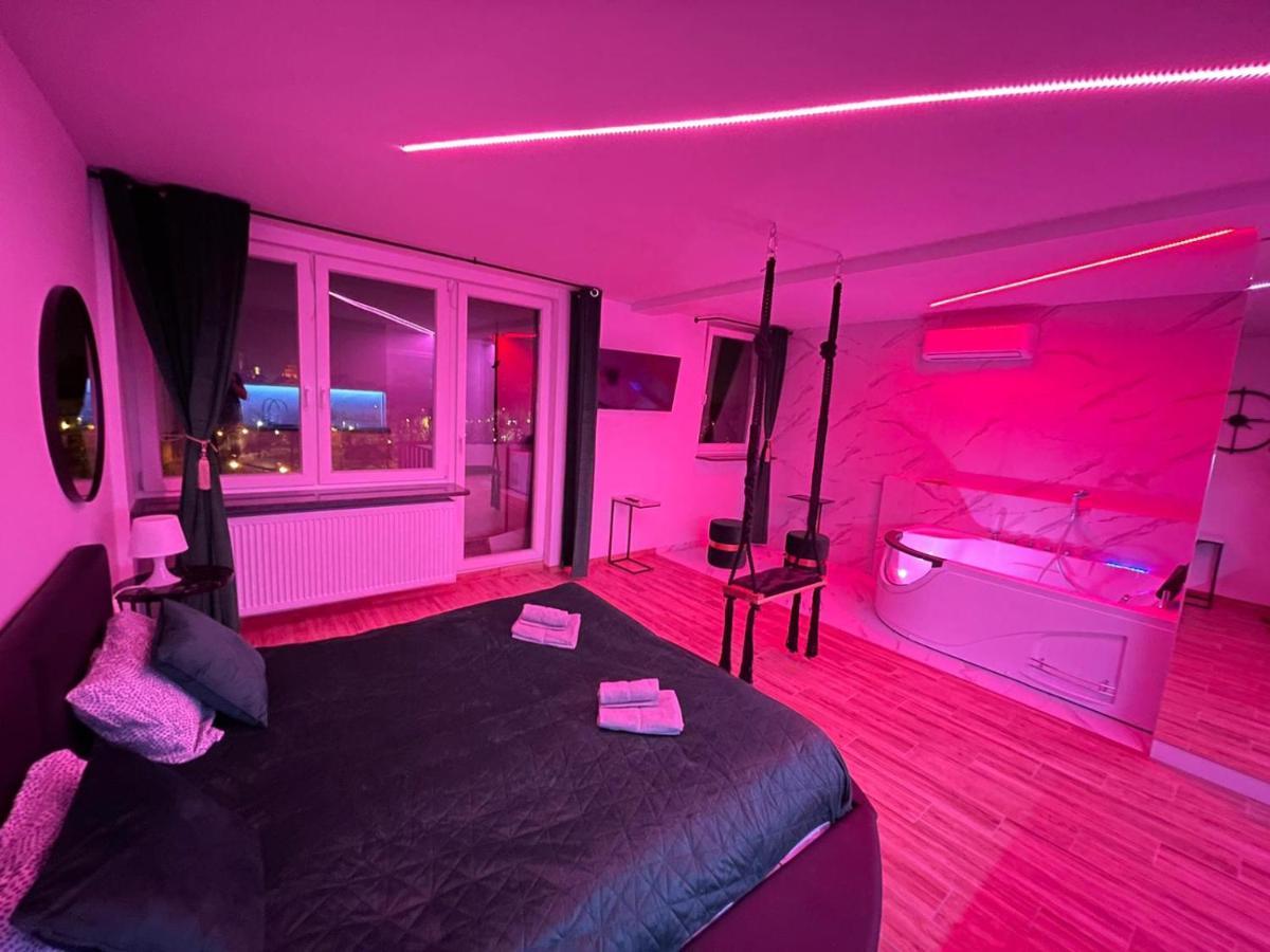 Yourapart Jacuzzi Przy Zamku Krolewskim Varşova Dış mekan fotoğraf